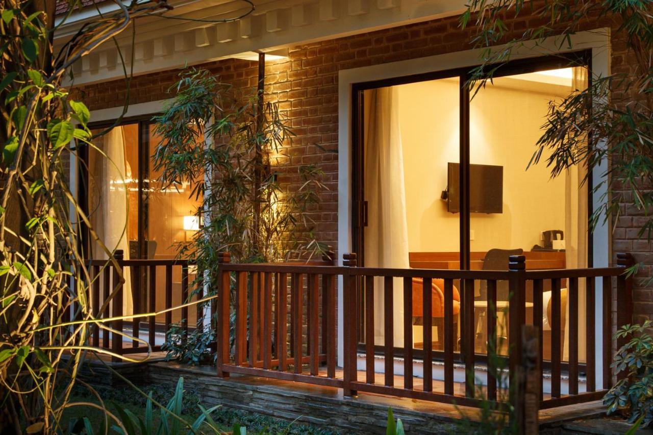 Hotel Thrive, A Tropical Courtyard Kathmandu Exterior foto