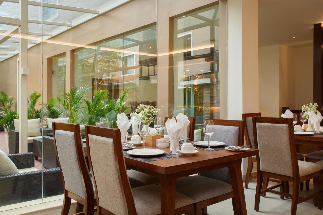 Hotel Thrive, A Tropical Courtyard Kathmandu Exterior foto