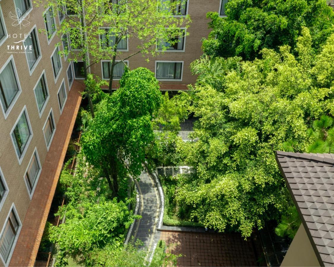 Hotel Thrive, A Tropical Courtyard Kathmandu Exterior foto